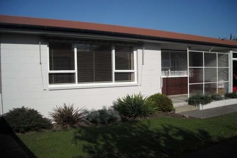 Photo of property in 1/34 Ambleside Drive, Burnside, Christchurch, 8053