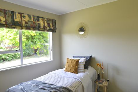 Photo of property in 23 Fisher Place, Carterton, 5713