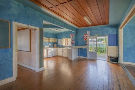 Photo of property in 16 Hamilton Crescent, Whitianga, 3510