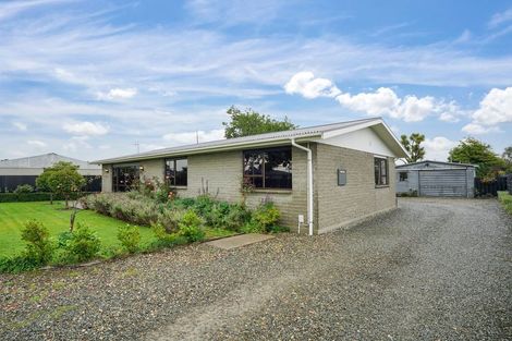 Photo of property in 125 Cunningham Crescent, Grasmere, Invercargill, 9810