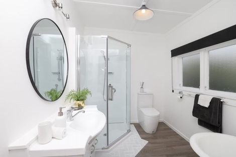 Photo of property in 71 Avalon Drive, Nawton, Hamilton, 3200