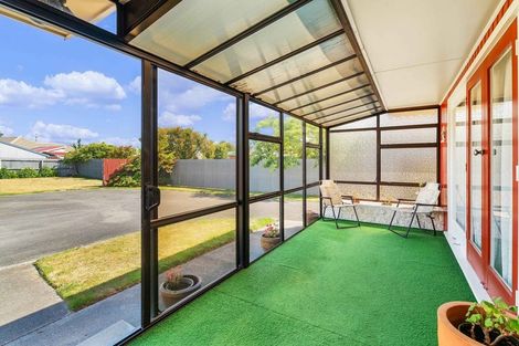 Photo of property in 146 Springs Road, Hornby, Christchurch, 8042