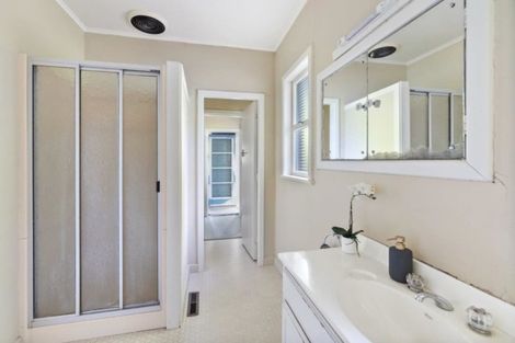 Photo of property in 239 River Road, Claudelands, Hamilton, 3214