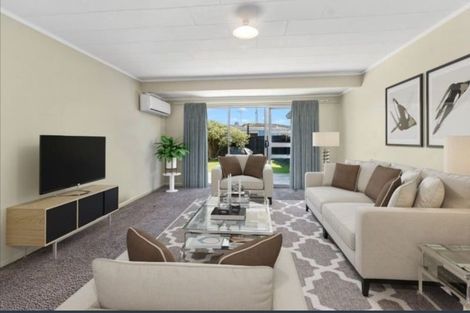 Photo of property in 2b Moorea Place, Mount Maunganui, 3116