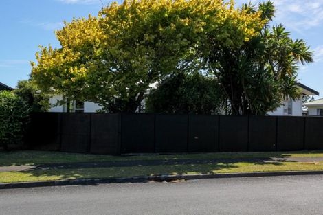 Photo of property in 1 Penrod Drive, Bell Block, New Plymouth, 4312