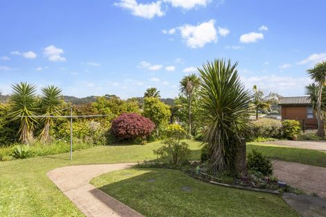 Photo of property in 99 Captain Scott Road, Glen Eden, Auckland, 0602