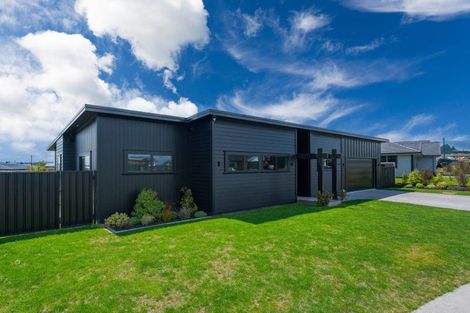 Photo of property in 31 Maunganamu Drive, Wharewaka, Taupo, 3330