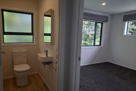 Photo of property in 9a Chesham Avenue, Waipahihi, Taupo, 3330