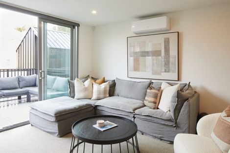 Photo of property in 2/307 Hereford Street, Christchurch Central, Christchurch, 8011