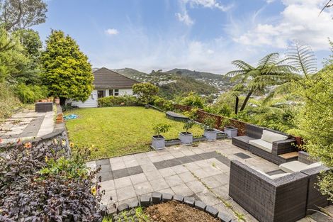 Photo of property in 25 Collier Avenue, Karori, Wellington, 6012