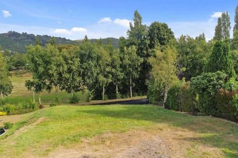 Photo of property in 44 Kinloch Road, Kinloch, Taupo, 3377