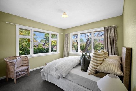 Photo of property in 8 Merton Place, Bryndwr, Christchurch, 8053