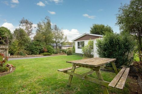 Photo of property in 9 Castle Street, Waihola, Milton, 9073