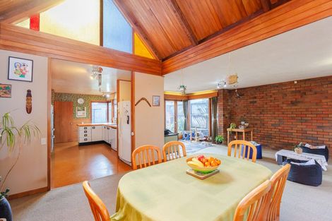 Photo of property in 41 Fitzherbert Avenue, West Harbour, Auckland, 0618