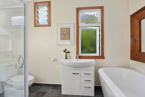 Photo of property in 11 Franklyn Street, Nelson South, Nelson, 7010