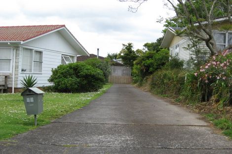 Photo of property in 22 Waterlea Avenue, Mangere Bridge, Auckland, 2022