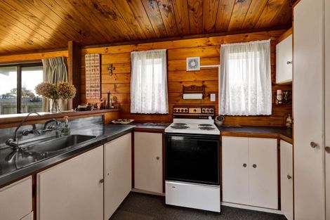 Photo of property in 1 Domett Street, Opunake, 4616