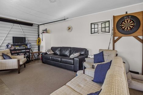 Photo of property in 1a Roretana Drive, Athenree, Waihi Beach, 3177