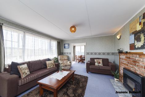 Photo of property in 49 Sandon Road, Feilding, 4702