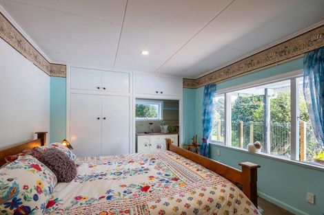 Photo of property in 124 Opouteke Road, Kaihu, 0379