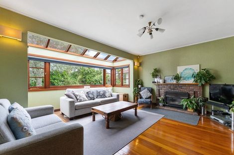 Photo of property in 55 Coronation Road, Mangere Bridge, Auckland, 2022