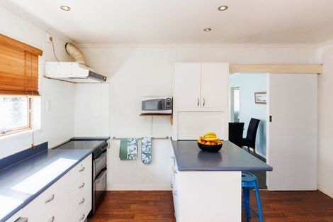 Photo of property in 18 Frimley Street, Awapuni, Palmerston North, 4412