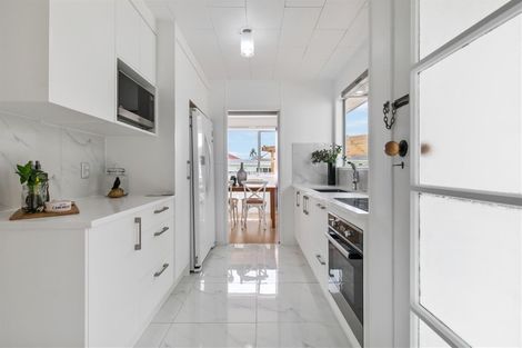 Photo of property in 20 Chesley Place, Half Moon Bay, Auckland, 2012
