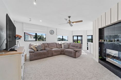 Photo of property in 41 Island View Drive, Gulf Harbour, Whangaparaoa, 0930