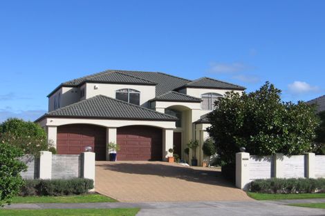 Photo of property in 13 Westerham Drive, Dannemora, Auckland, 2016