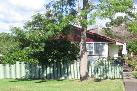 Photo of property in 1/123 Bruce Mclaren Road, Henderson, Auckland, 0612