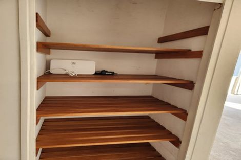 Photo of property in Mansfield Towers, 1 Grant Road, Thorndon, Wellington, 6011