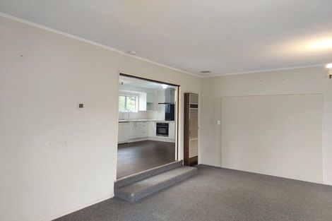 Photo of property in 21 Crescent Court, Melville, Hamilton, 3206