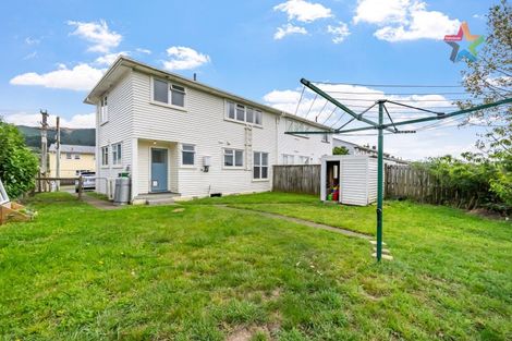 Photo of property in 40 Bell Street, Tawa, Wellington, 5028