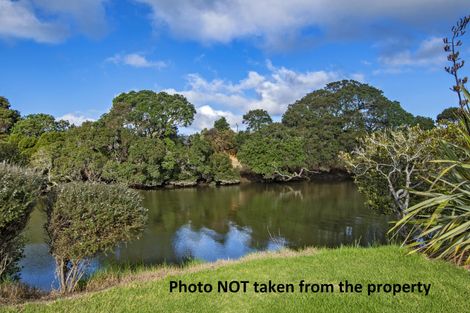 Photo of property in 8 Waitaha Place, Ruakaka, 0116