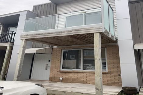 Photo of property in 6 Ceramic Lane, New Lynn, Auckland, 0600