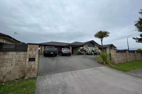 Photo of property in 2 Hector Drive, Rototuna North, Hamilton, 3210