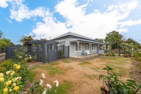 Photo of property in 42 Campbell Street, Geraldine, 7930