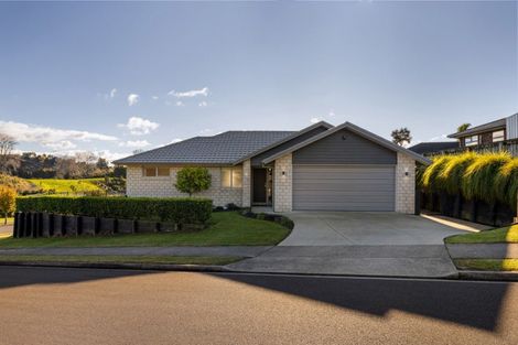 Photo of property in 73 Falcon Drive, Welcome Bay, Tauranga, 3112