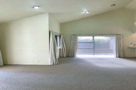 Photo of property in 14 Wineberry Place, Albany, Auckland, 0632