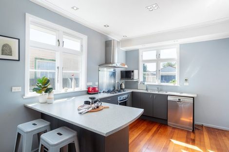 Photo of property in 60 Pine Avenue, Ebdentown, Upper Hutt, 5018