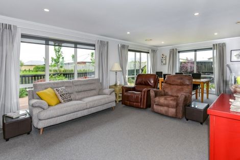 Photo of property in 9 William Hyde Place, Darfield, 7510