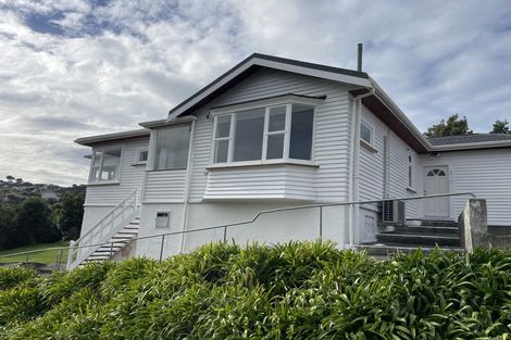 Photo of property in 3 Humber Street, Island Bay, Wellington, 6023