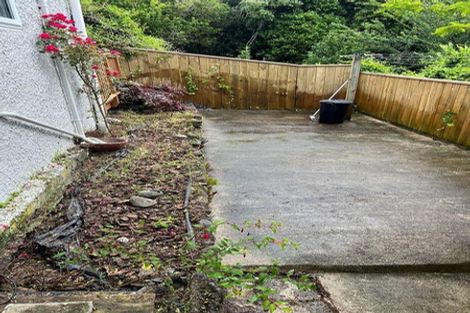 Photo of property in 49 Severn Street, Island Bay, Wellington, 6023