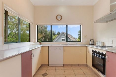 Photo of property in 10 Rothesay Lane, Bethlehem, Tauranga, 3110