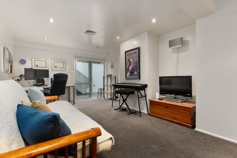 Photo of property in 72 Bowenvale Avenue, Cashmere, Christchurch, 8022