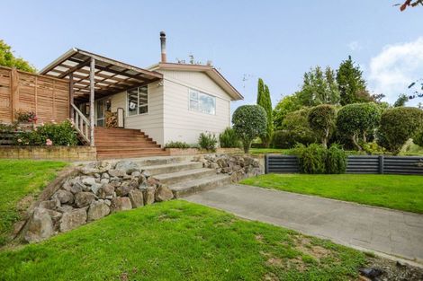 Photo of property in 47 Knight Road, Dannevirke, 4976