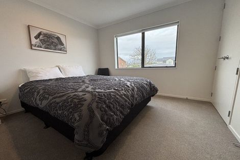 Photo of property in 60 Te Napi Drive, Takanini, 2112