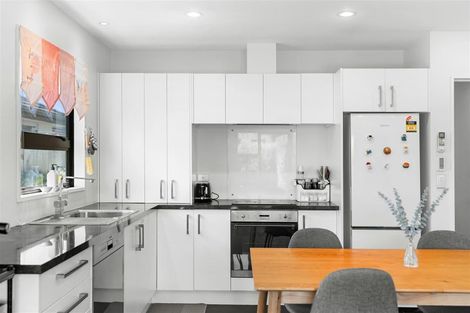 Photo of property in 8 Capil Court, Halswell, Christchurch, 8025