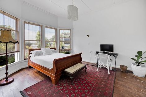 Photo of property in 207 Egmont Street, Patea, 4520