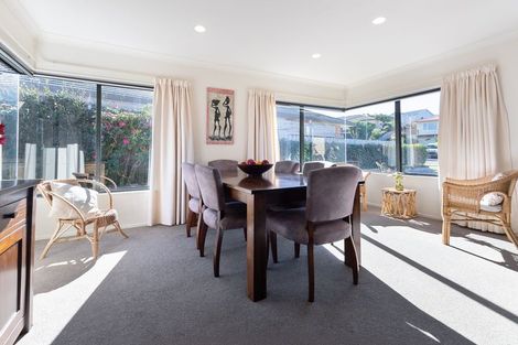 Photo of property in 42 Campion Road, Waikanae Beach, Waikanae, 5036